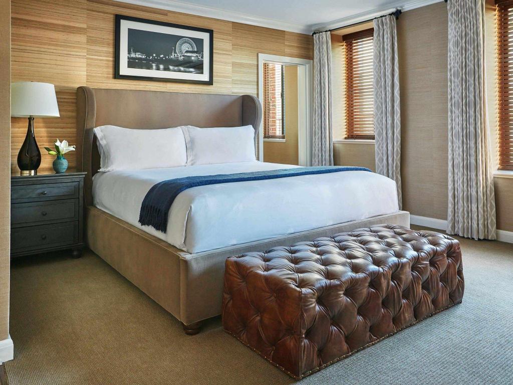 Grand, Palisades, Suite, King Bed