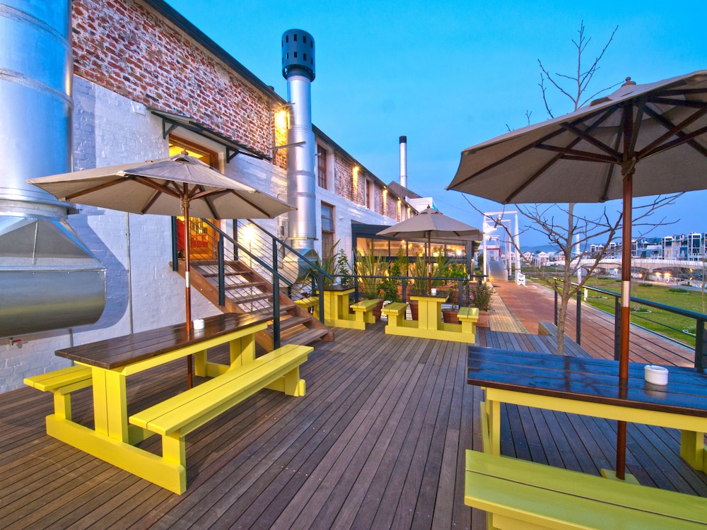 THE TURBINE BOUTIQUE HOTEL AND SPA 62/71
