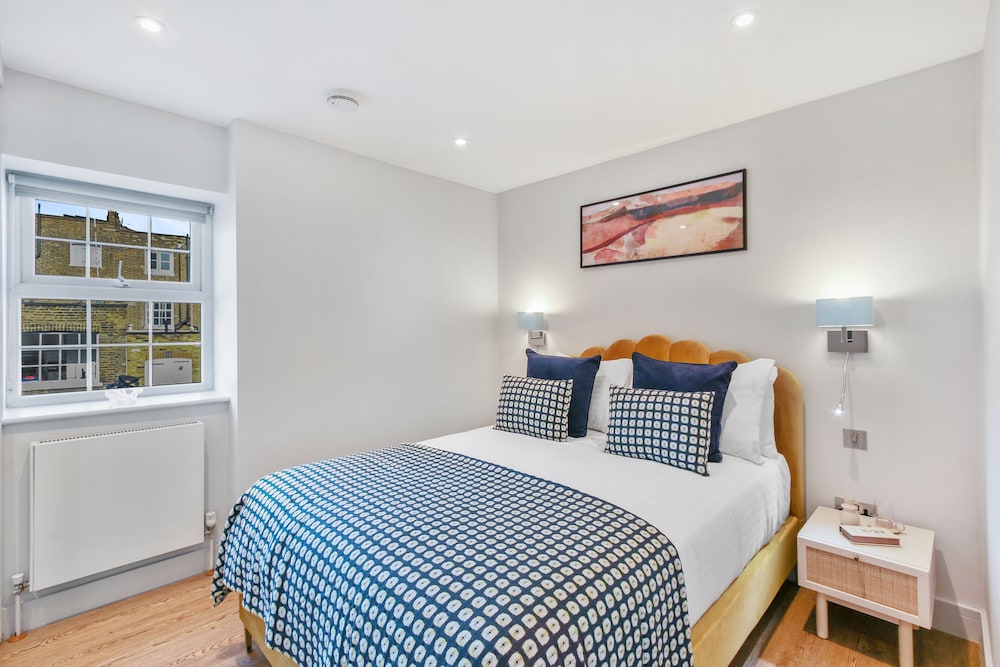 1 BEDROOM, APARTMENT