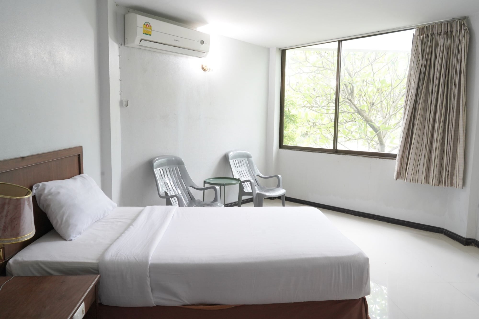 STANDARD, TWIN BEDS