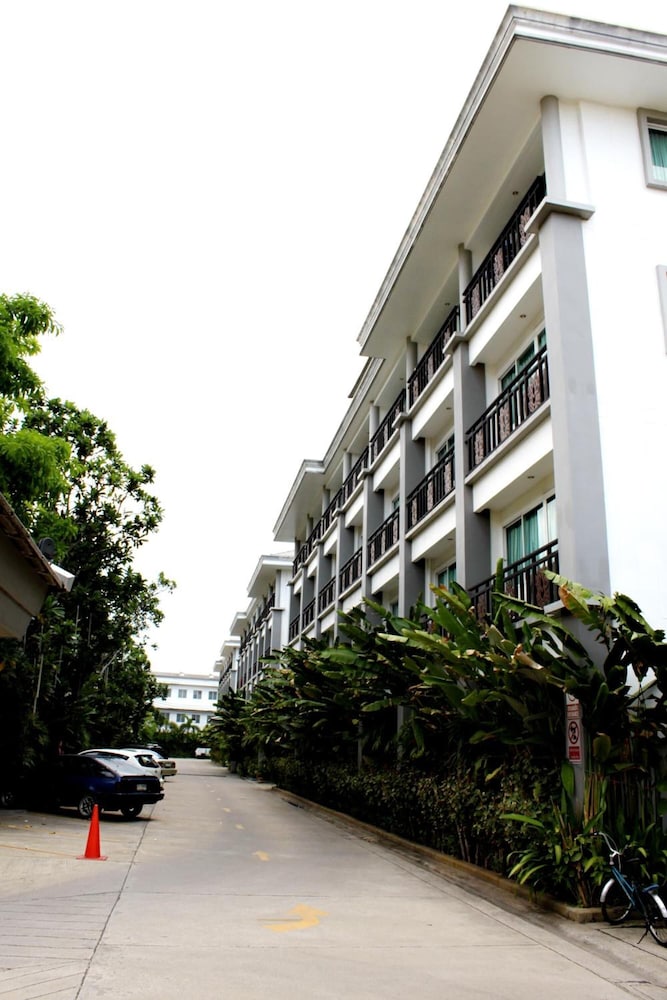 14Resort 3/42