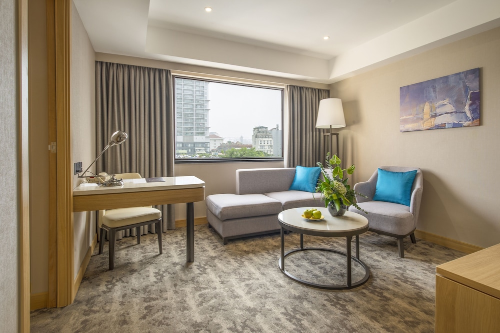 Hanoi Hotel 43/69