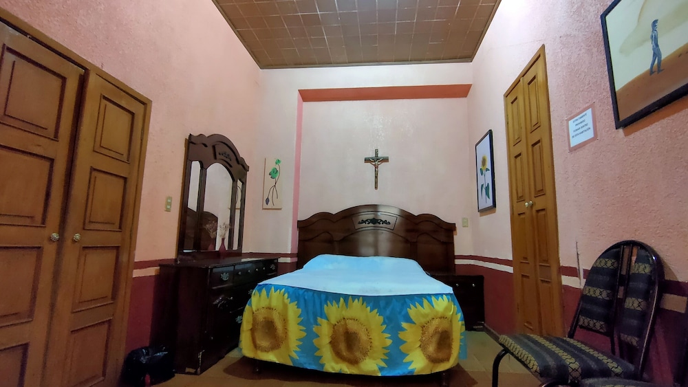 OYO Posada Santa Cecilia, Jerez Zacatecas 26/35