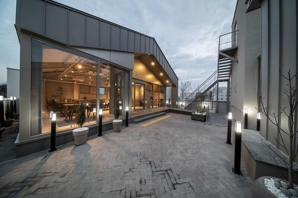 Centro Tourist Hotel 41/50