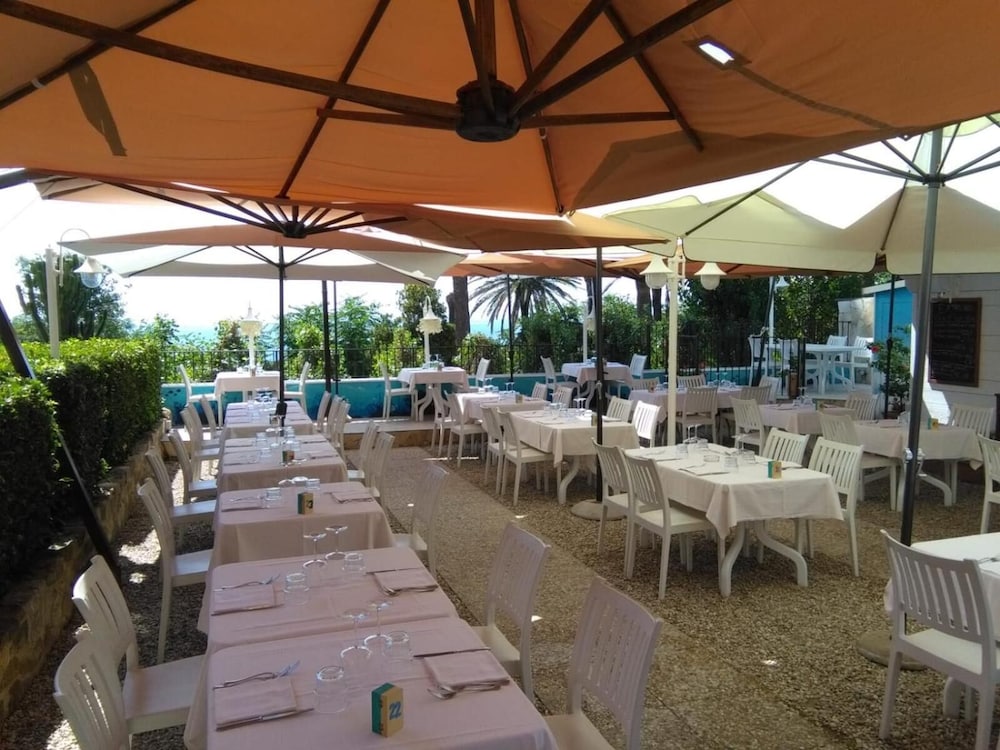 Hotel L Isola 25/38