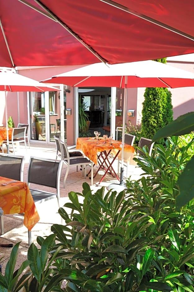 LE COQUELICOT HOTEL 26/31