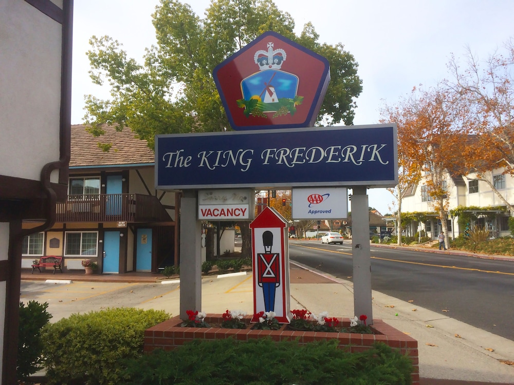 King Frederik Inn 61/69