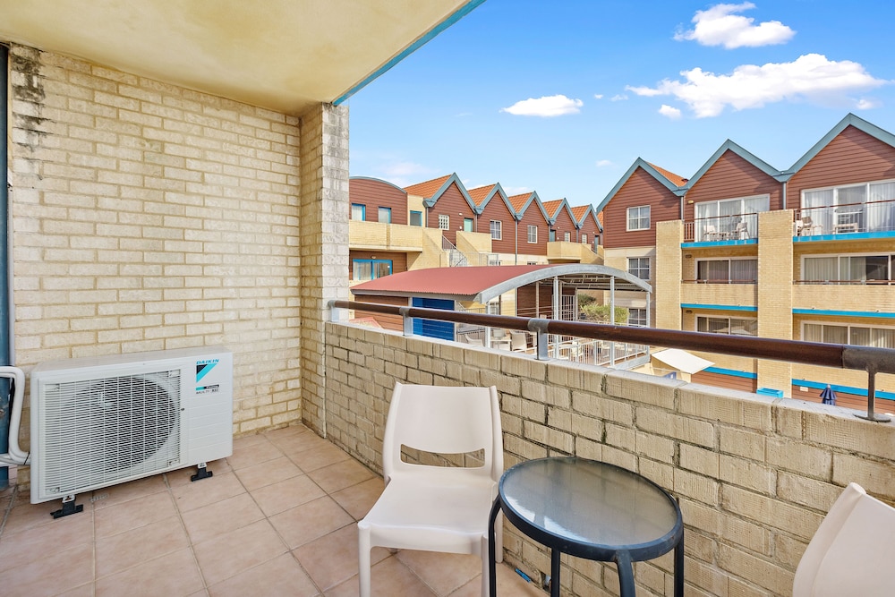 Nautica Residences Hillarys 28/50