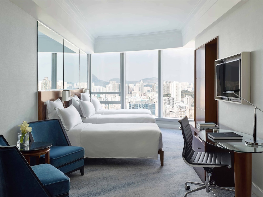 Cordis, Hong Kong 14/43