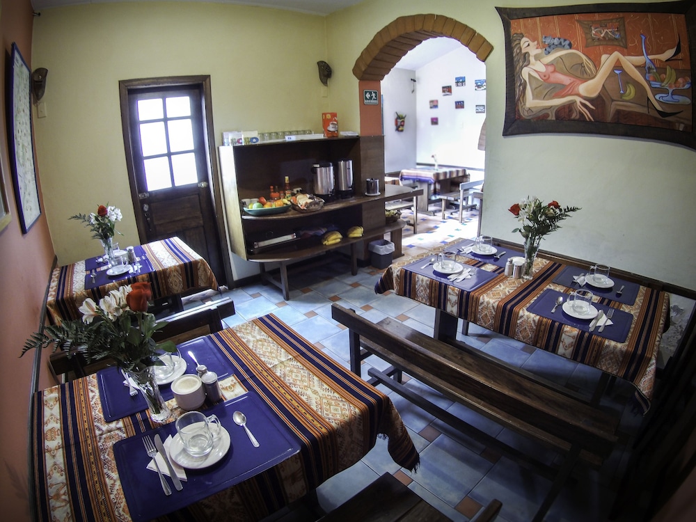 La Casa Del Arupo 57/66