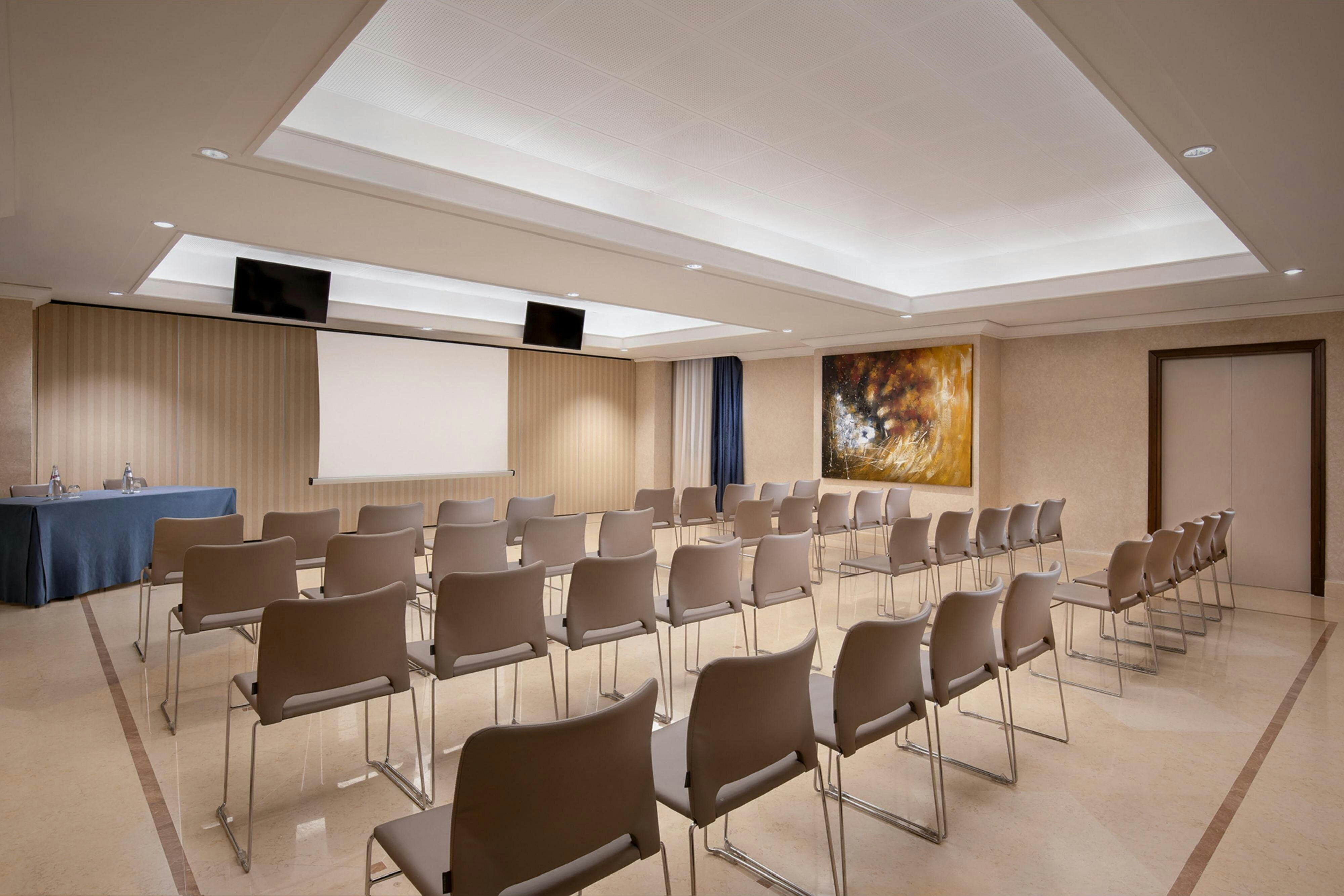 Courtyard By Marriott Rome Central Park 50/72