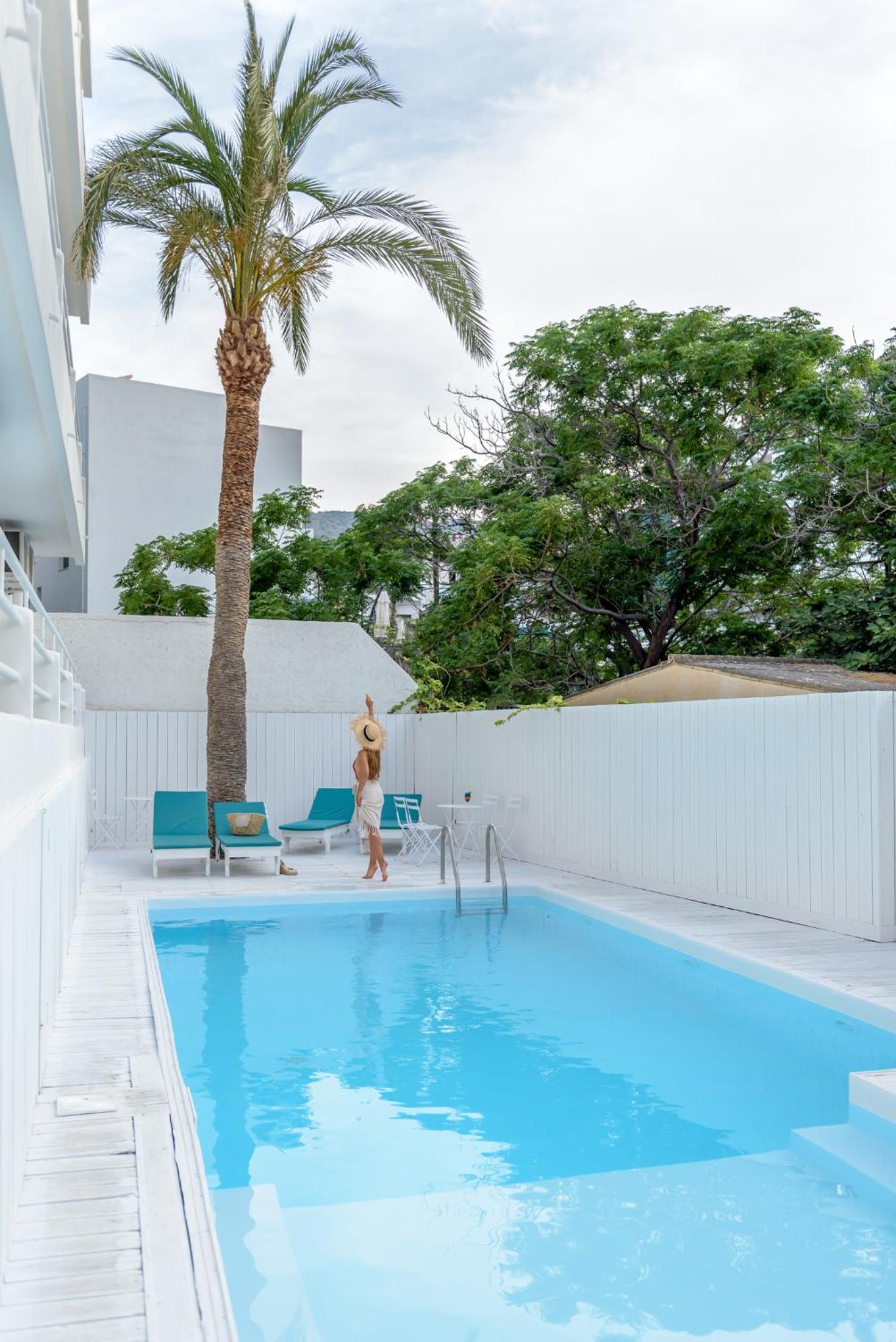 Azure Mare Hotel Adults Only 37/40
