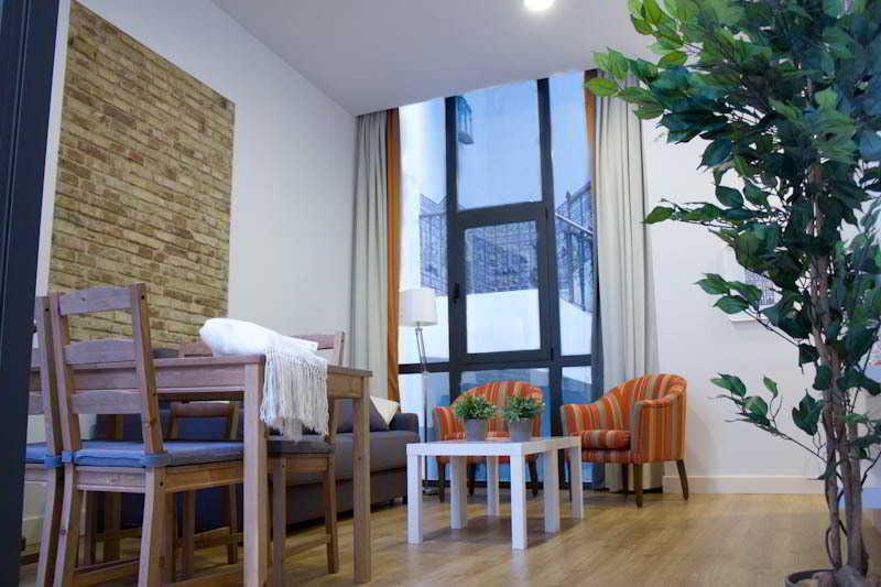 Life Apartments Alberto Lista 12/17