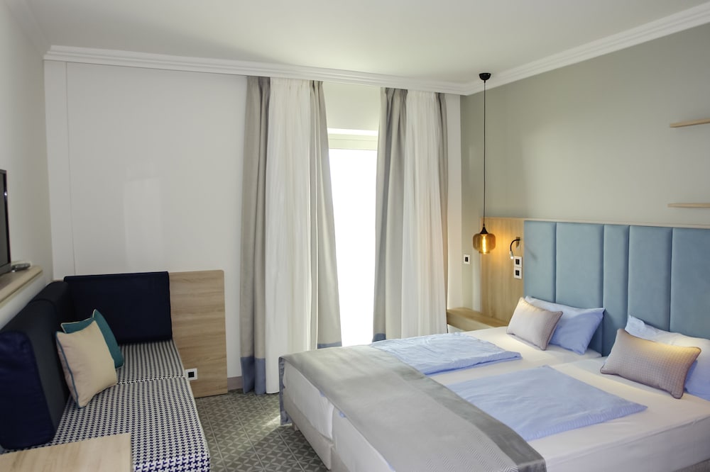 ECONOMY, DOUBLE BED