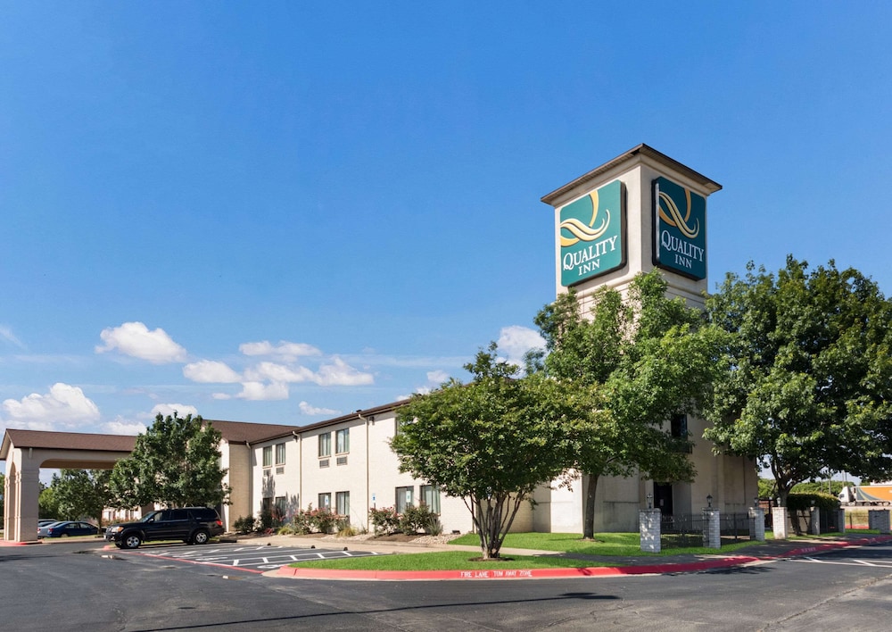 Quality Inn Cedar Park - Austin Northwest 40/50