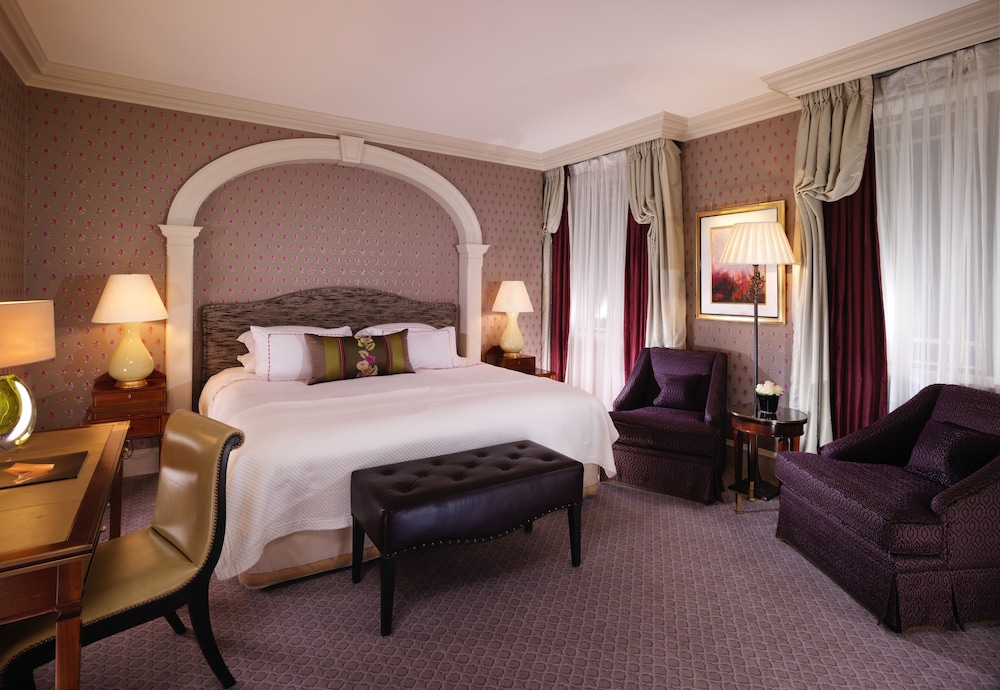 The Dorchester Hotel 18/48