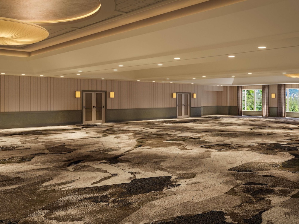 The Rimrock Resort Hotel Banff 62/71