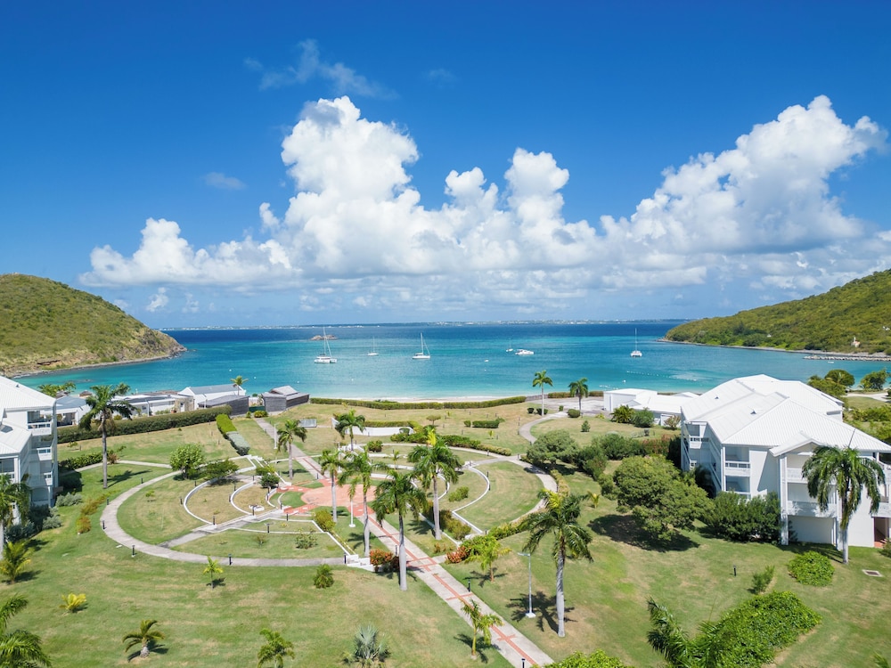 Anse Marcel Beach Resort 46/50