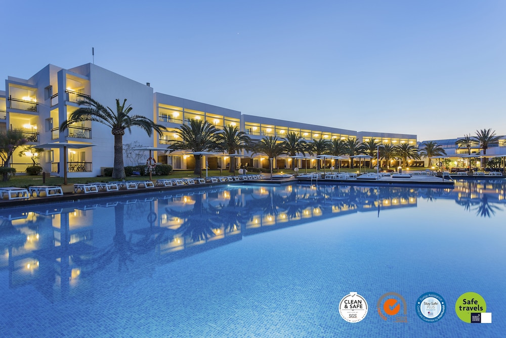 GRAND PALLADIUM PALACE IBIZA RESORT in SANT JOSEP DE SA TALAIA