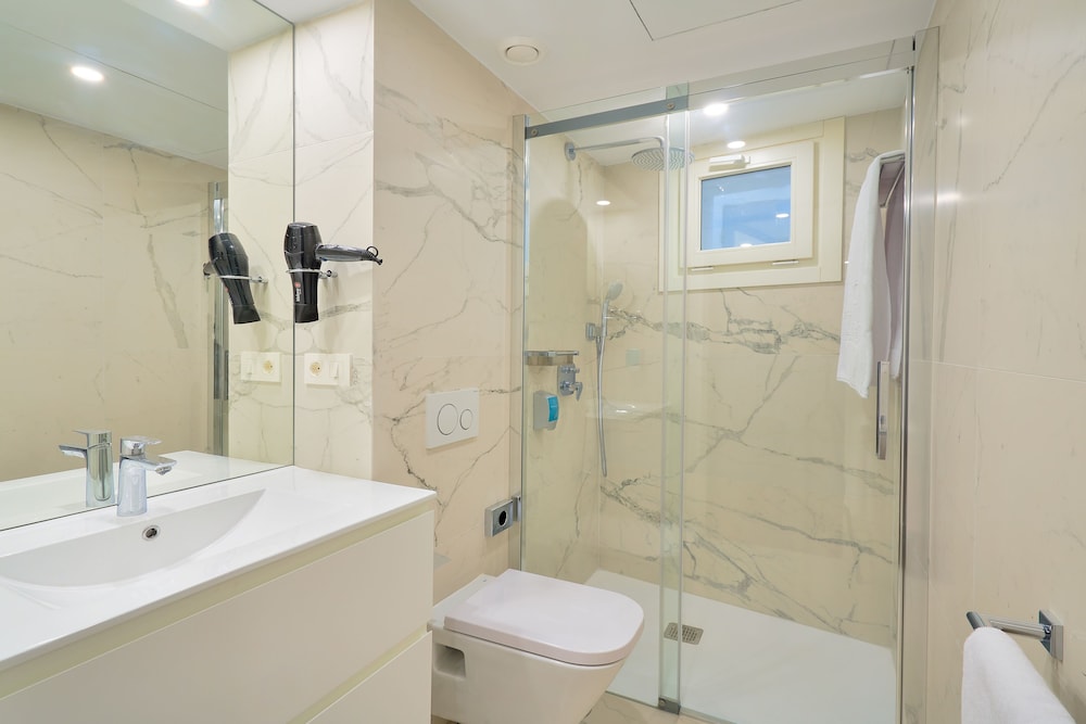 Tandem Torres de Cadiz Suites 46/50
