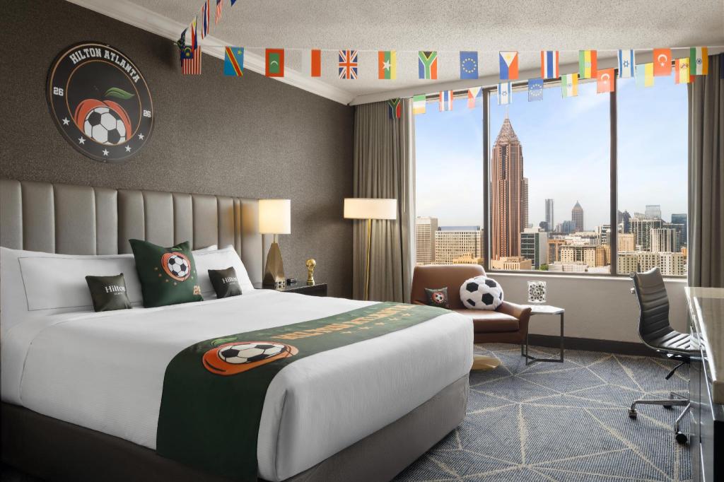 Wonderland, Suite, King Bed, Sofa