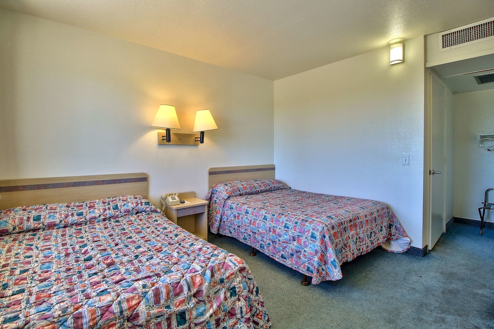 Motel6 Douglas, AZ 19/59