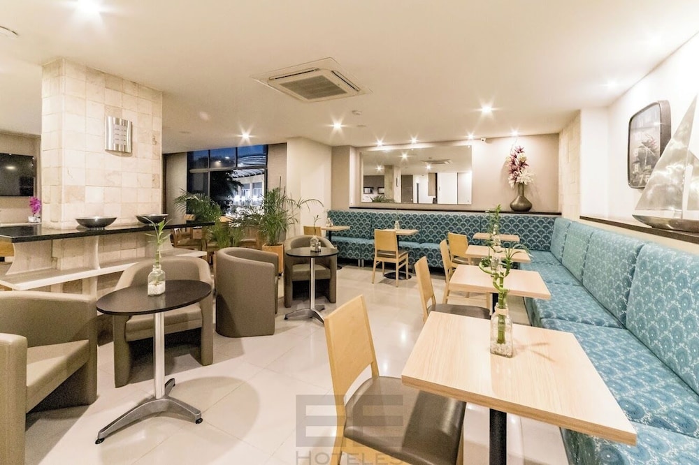 Leblon Suites Hotel 47/60