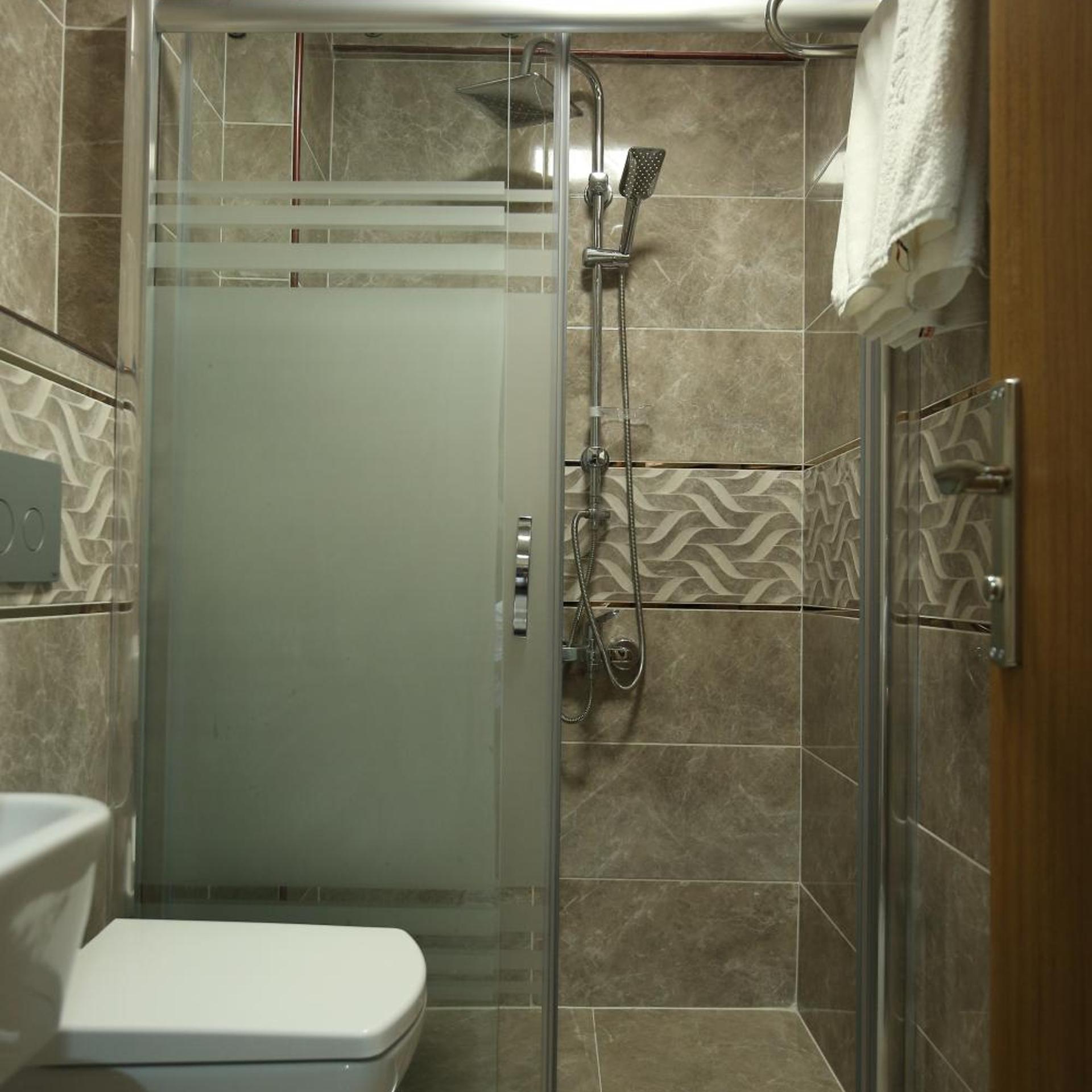 Beyaz Inci Otel 43/45