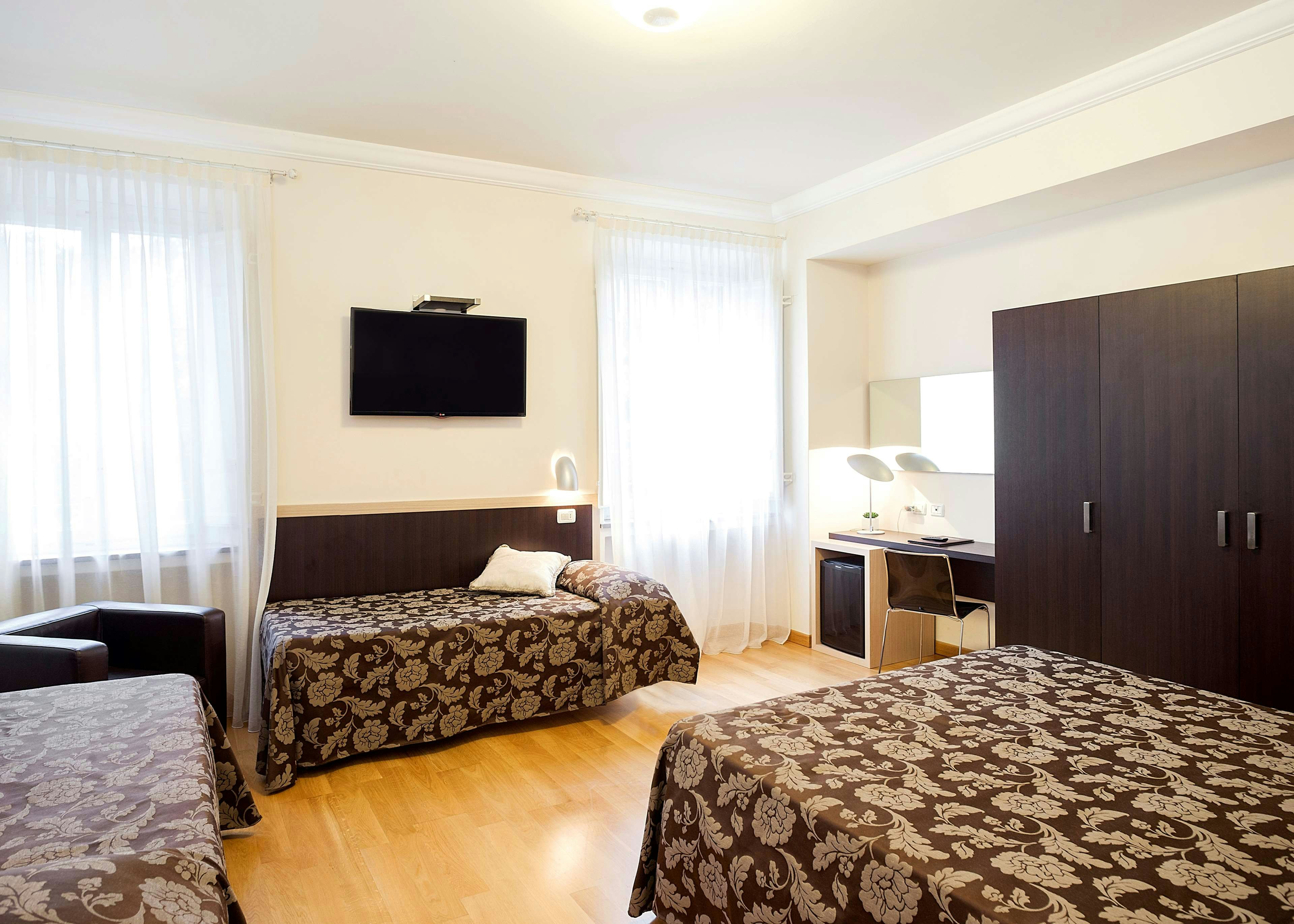 Hotel Hambros Il Parco 47/57