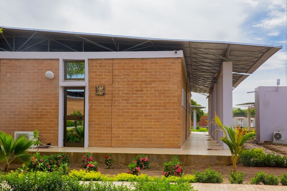 Dunia Hotel Loumbila in Loumbila