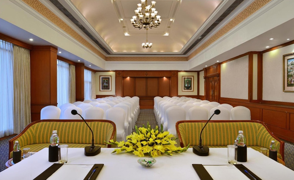 Fortune Landmark Ahmedabad - Member ITC Hotels' Group 12/30