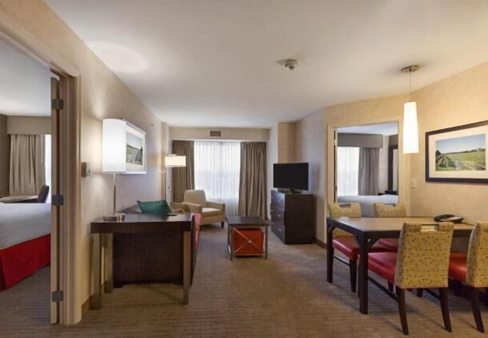 Residence Inn Long Island Islip/Courthouse Complex 21/35