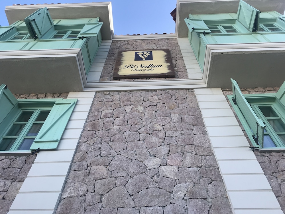Bi Salkim Bozcaada Otel 1/20