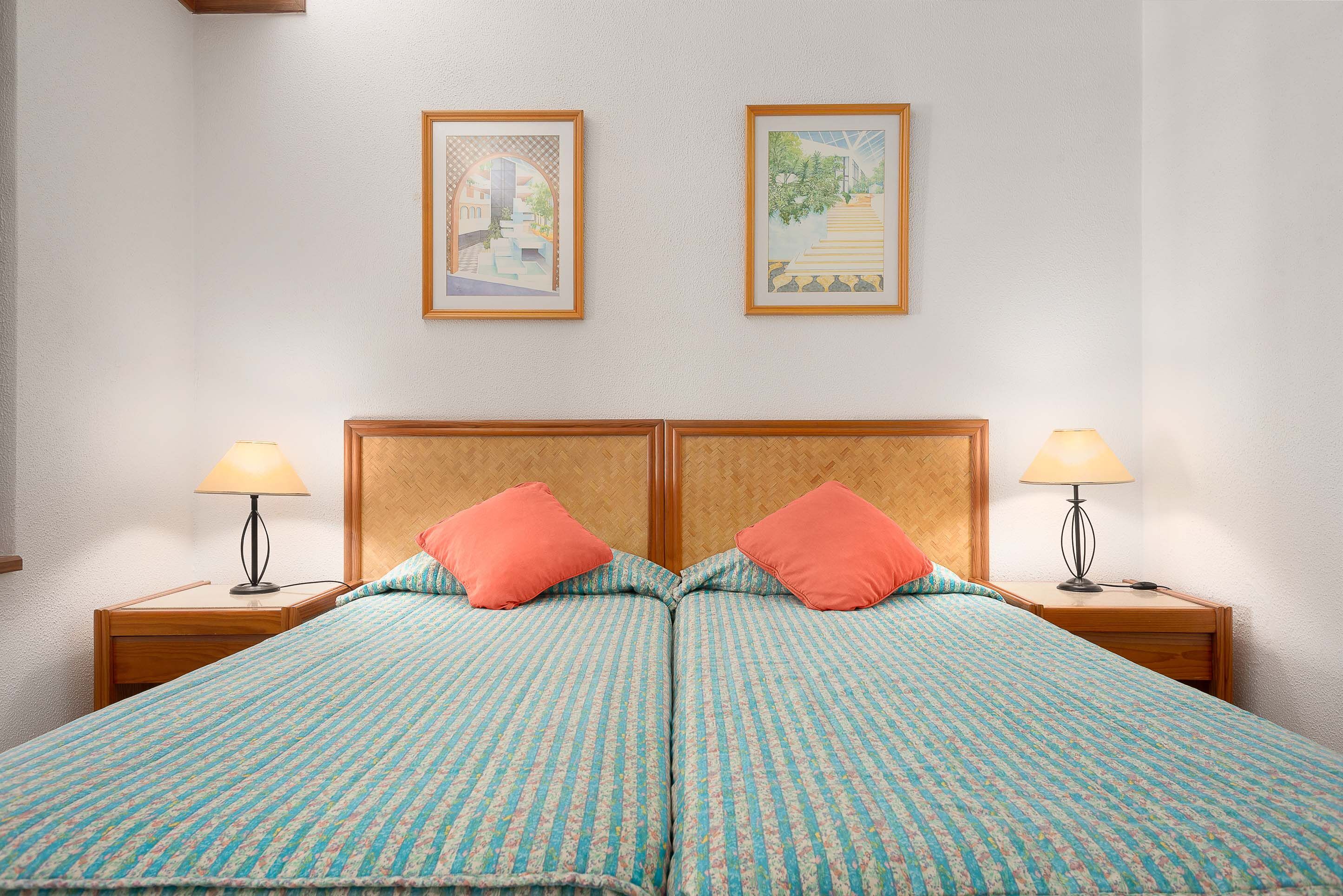 Deluxe Room 2pax
