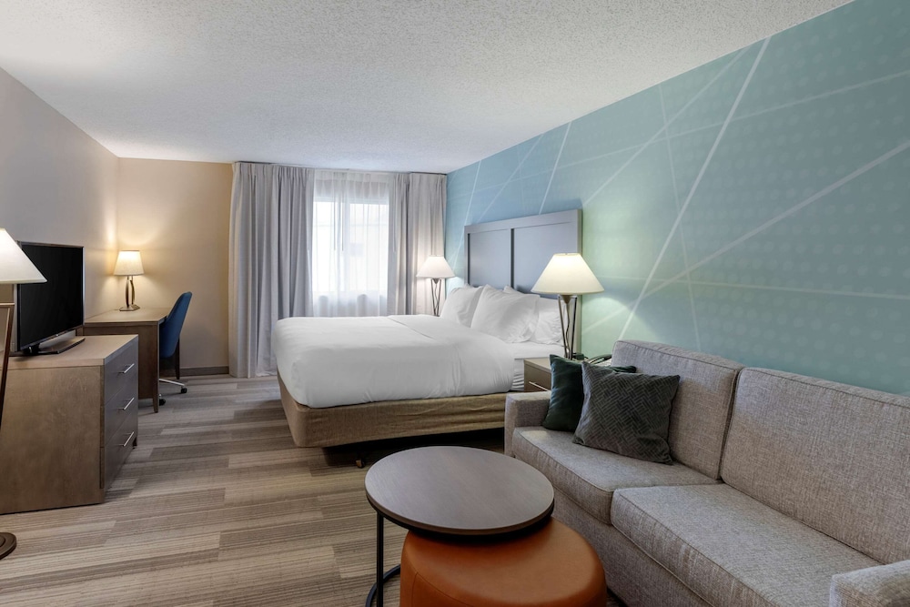 Comfort Inn and Suites Boulder 18/35