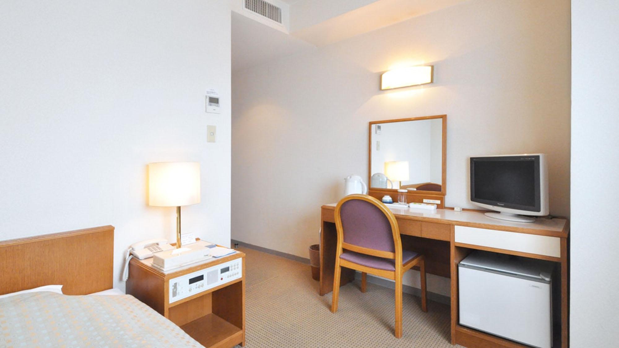 EAST HARBOR HOTEL 15/27