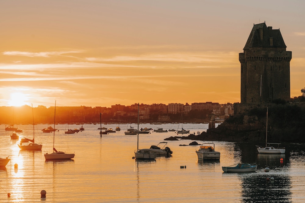 ibis budget Saint Malo Centre 57/66