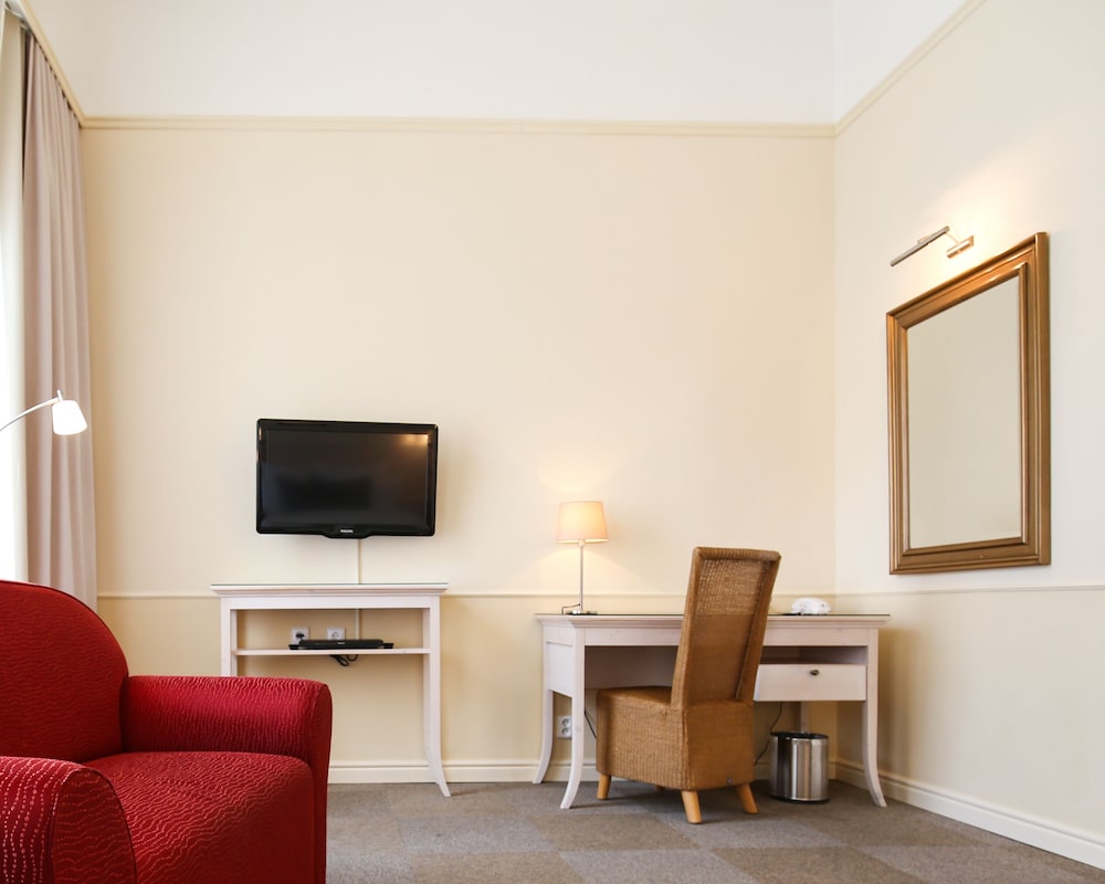 Unitas Hotel 36/55