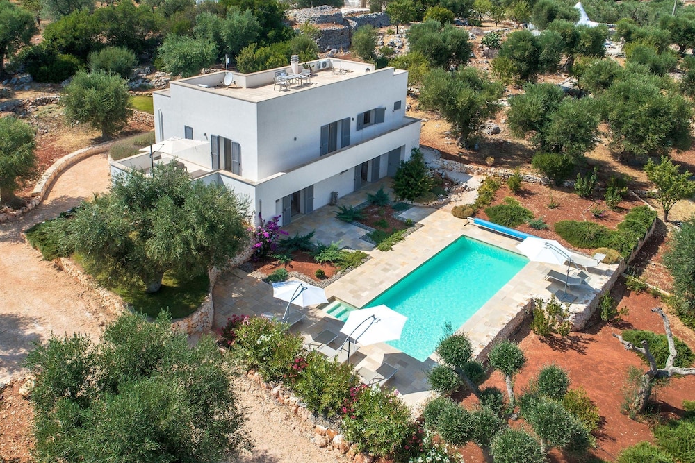 Villa Sogno Bianco 33/45