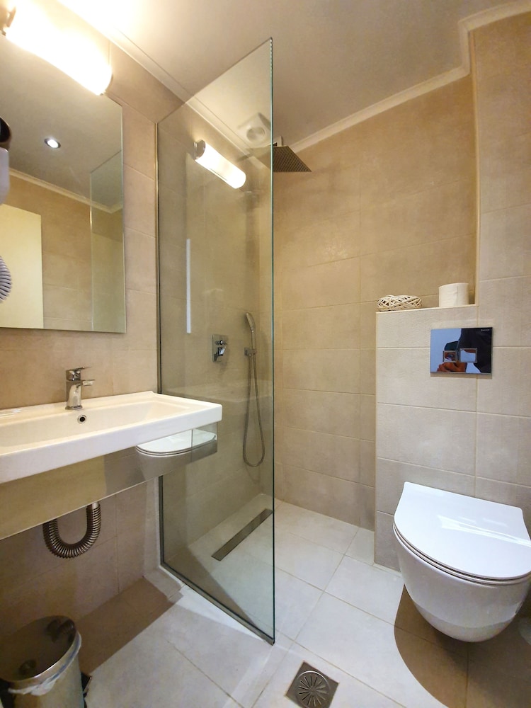 Onar Corfu Aparts and Studios 44/50