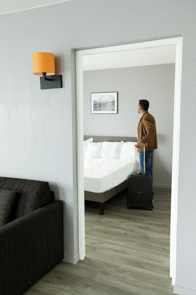 Adagio Access Orleans 23/56