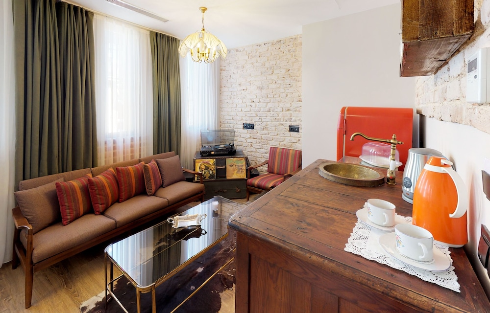 Hotel Des Arts Galata 25/50