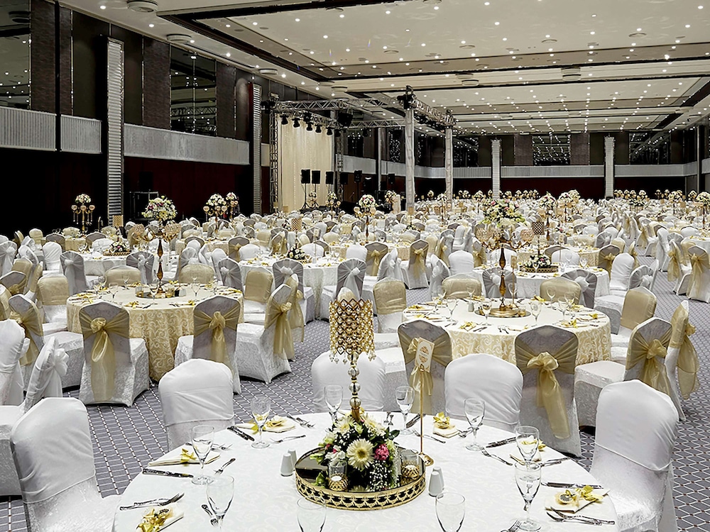 Pullman Istanbul Hotel And Convention Center 37/50