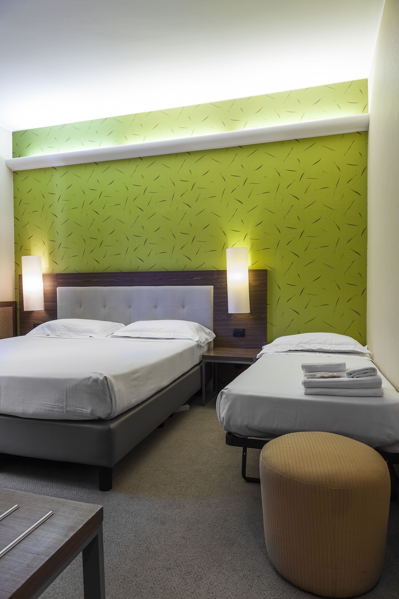 STANDARD, DOUBLE BED