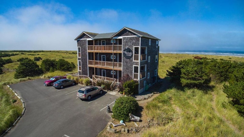 Inn At Discovery Coast 4/12
