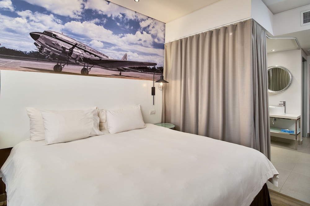 Protea Hotel By Marriott O R Tambo Airport 10/41
