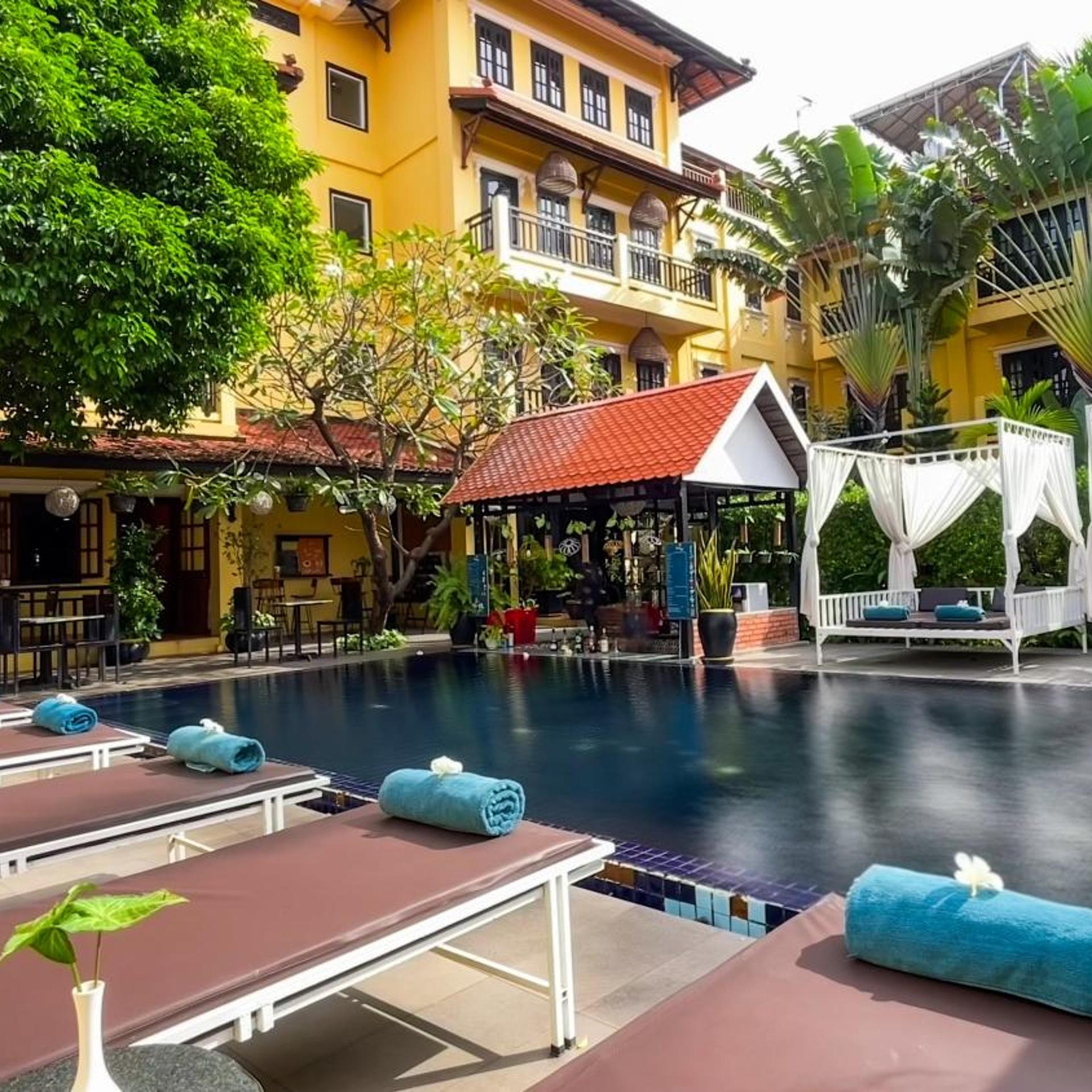 Amiral Hotel 30/38