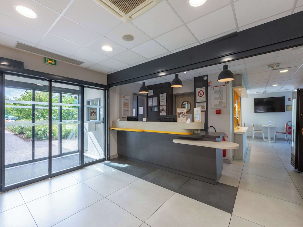 Hotel Premiere Classe Chartres Barjouville 7/50
