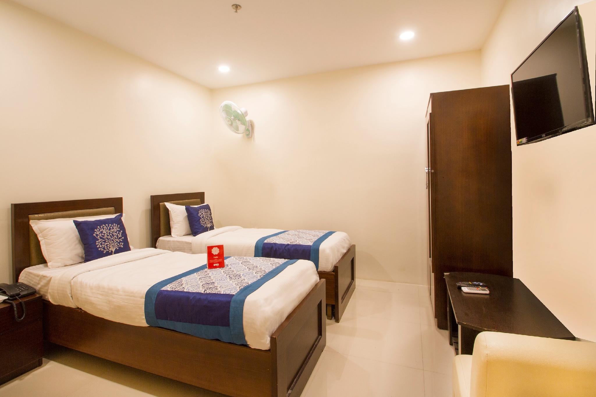 Oyo 10225 Hotel Sree Chandana 22/50