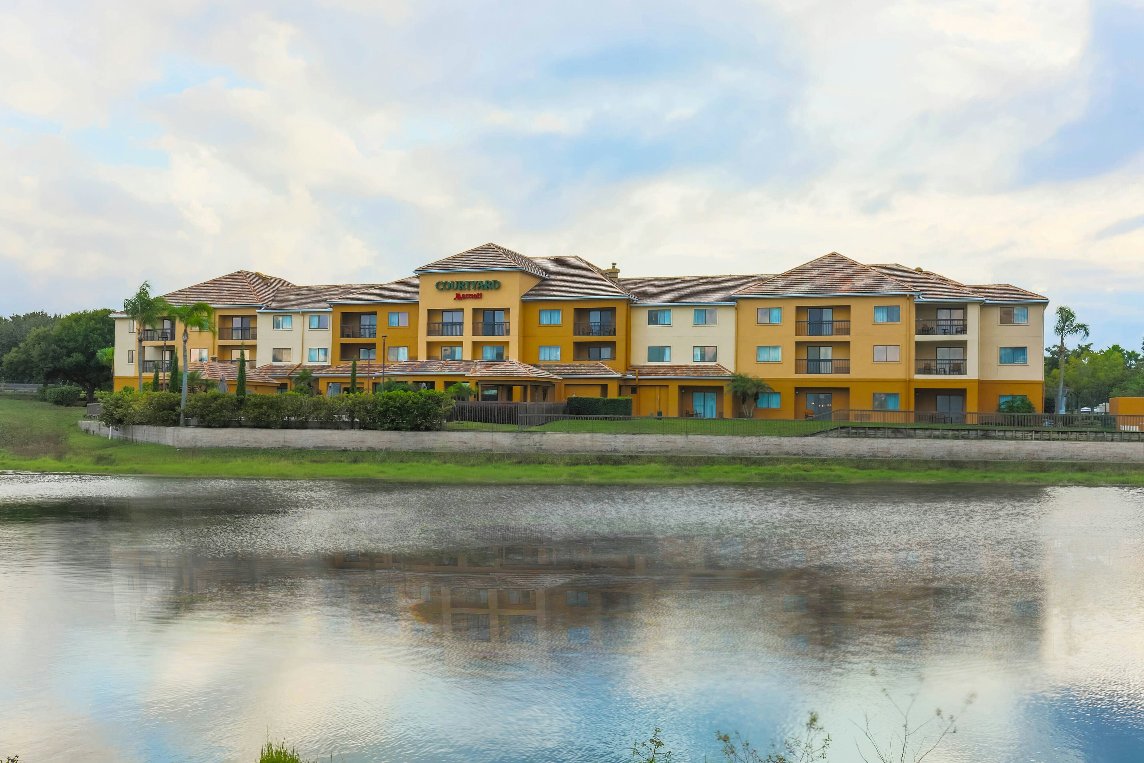 Courtyard by Marriott Orlando Lake Mary/North 2/23